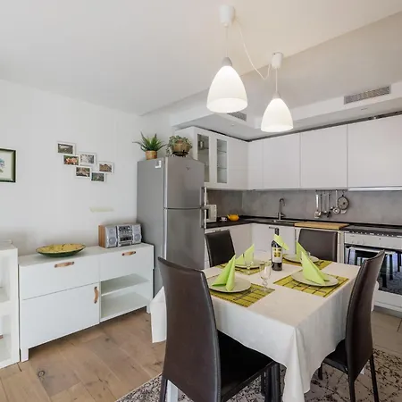 Brentsch A27 Скуоль