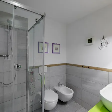 Brentsch A27 Апартаменты *